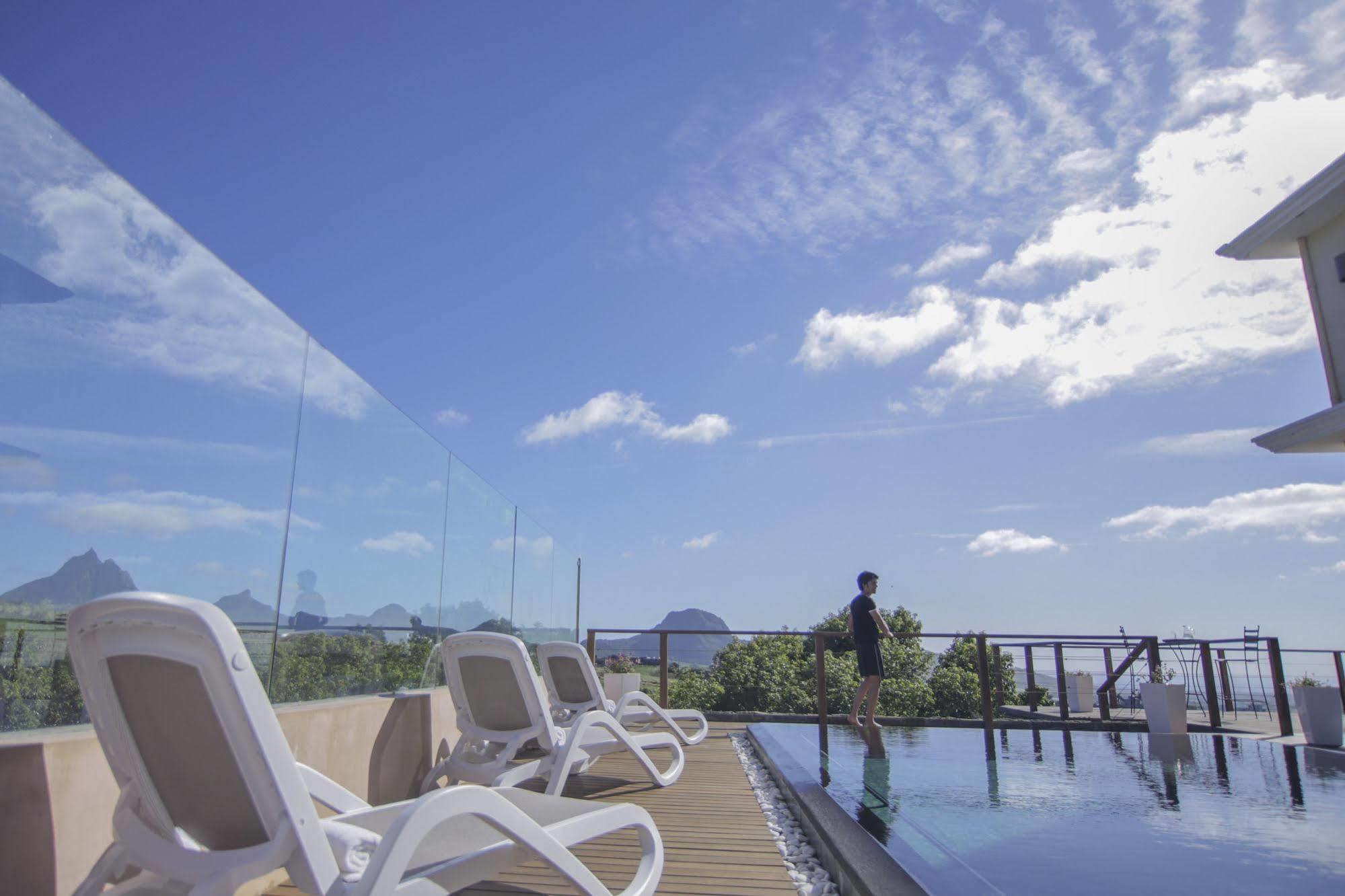 Les Mariannes Wellness Sanctuary-Adults Only Hotel Long Mountain Екстериор снимка